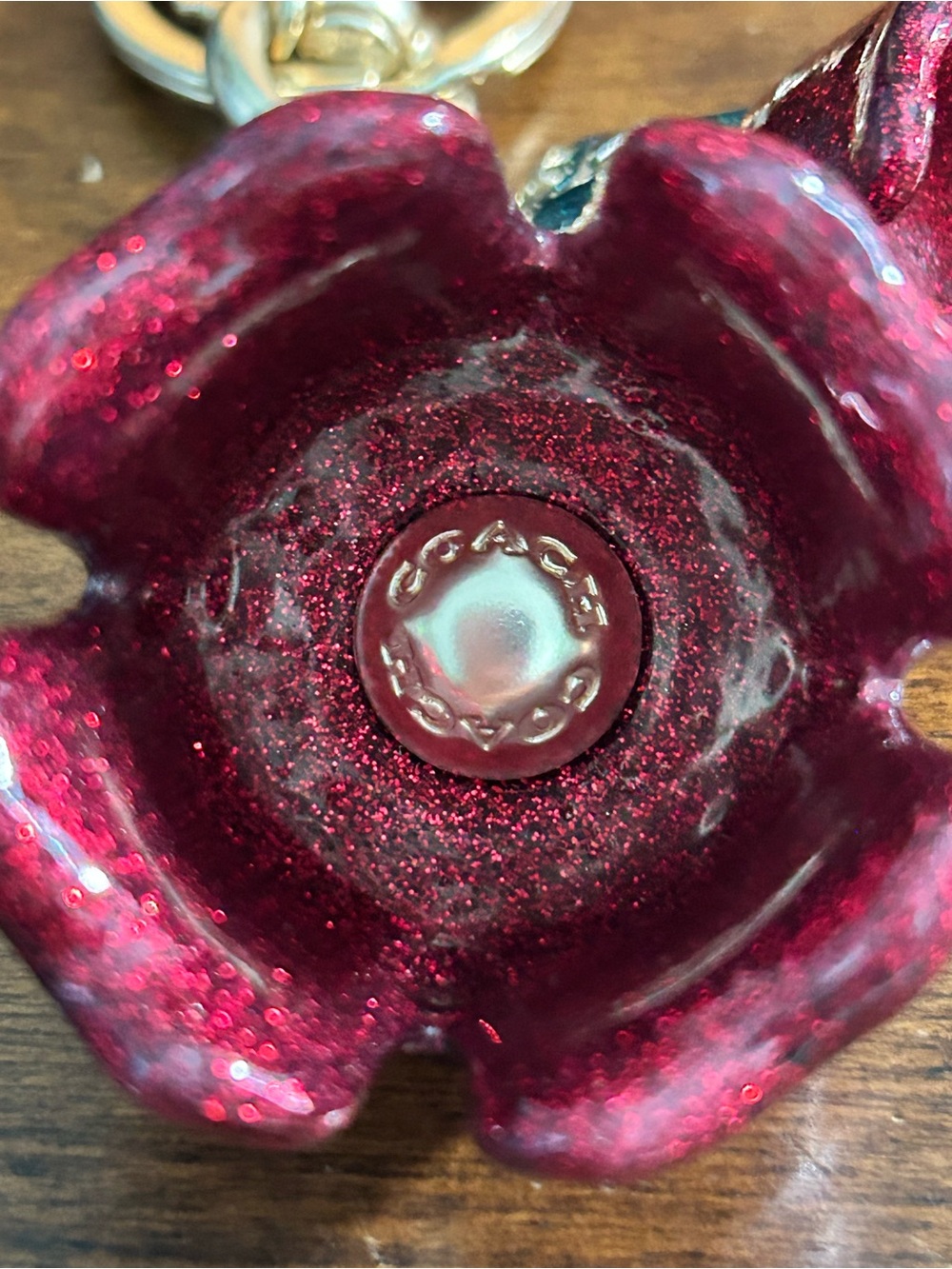 Coach Resin Red Glitter Tea Rose Green Leaf Handbag Charm Keychain - Picture 7 of 8